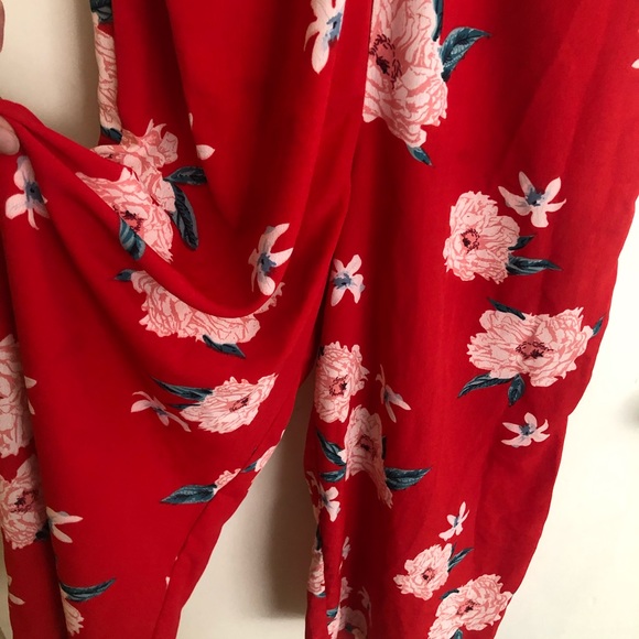 Floral Jumpsuit - Picture 4 of 6